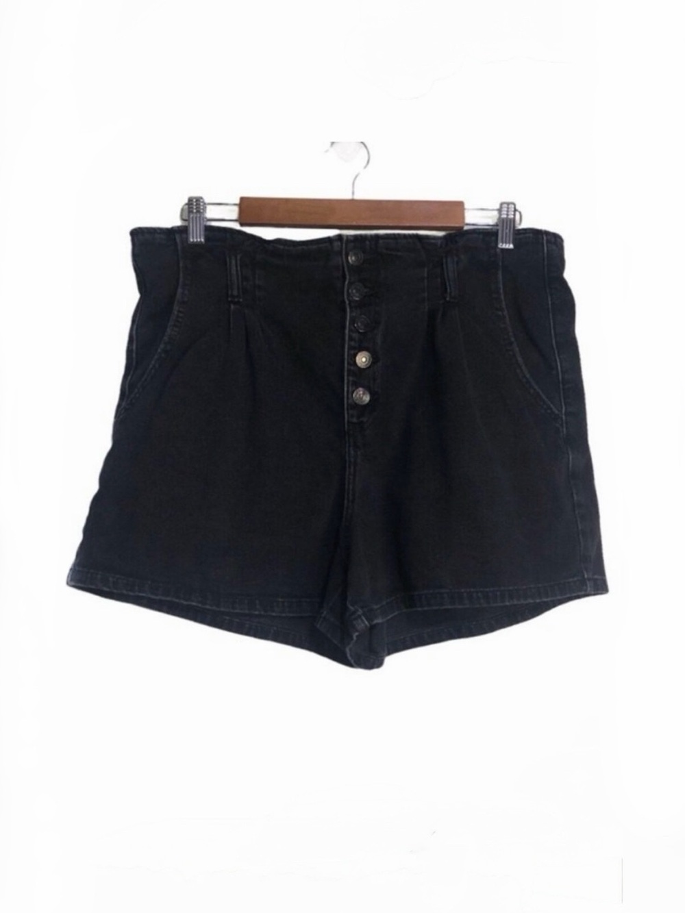 American Eagle High Rise Pleated Paperbag Button Front Black Denim Shorts 14